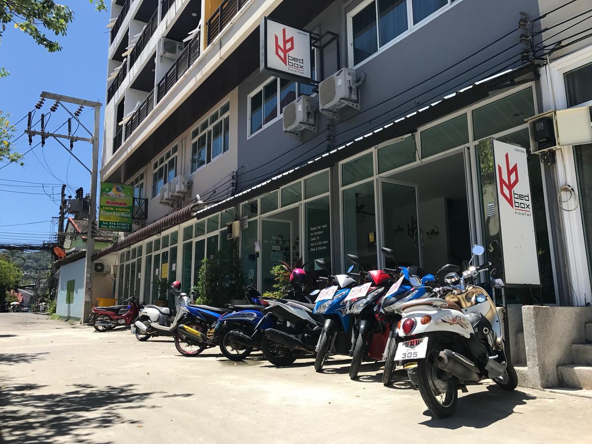 Bedbox Guesthouse And Hostel Patong Exteriör bild